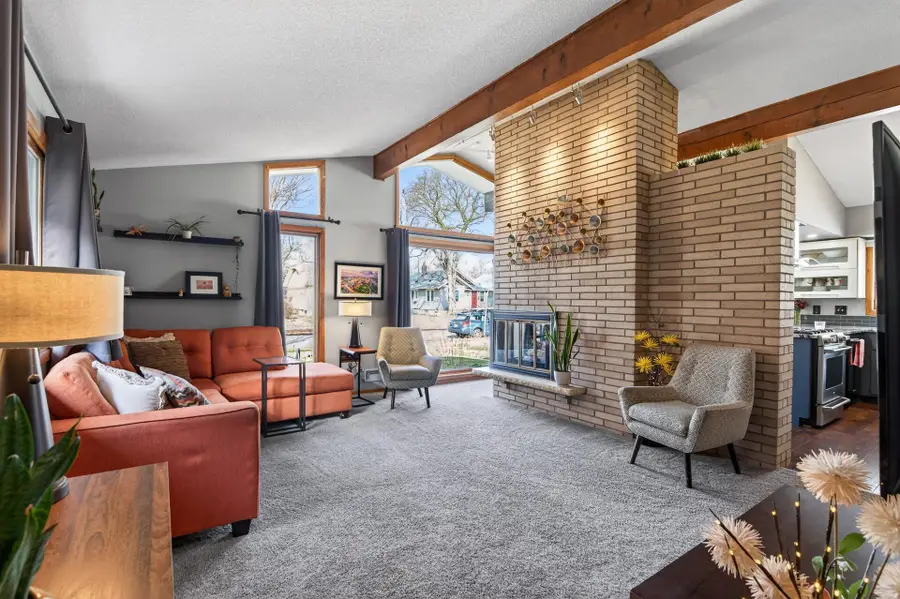 4038 Queen Avenue N, Minneapolis, MN 55412 - #2