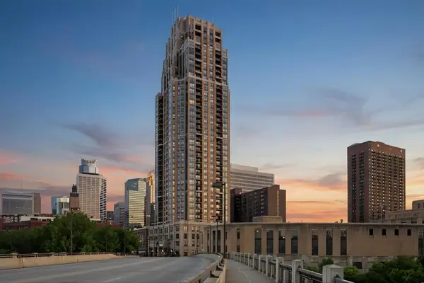 100 3rd Avenue S #2801, Minneapolis, MN 55401