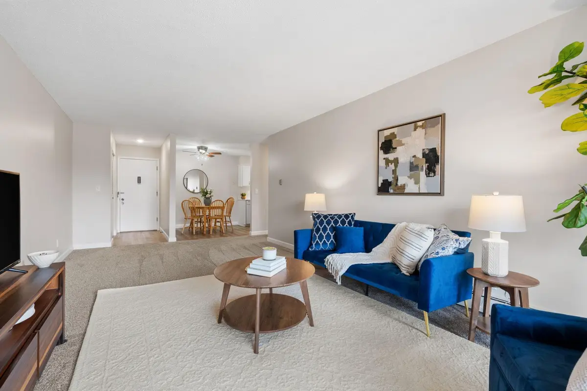 2730 Dale Street N #D214, Roseville, MN 55113 - #1