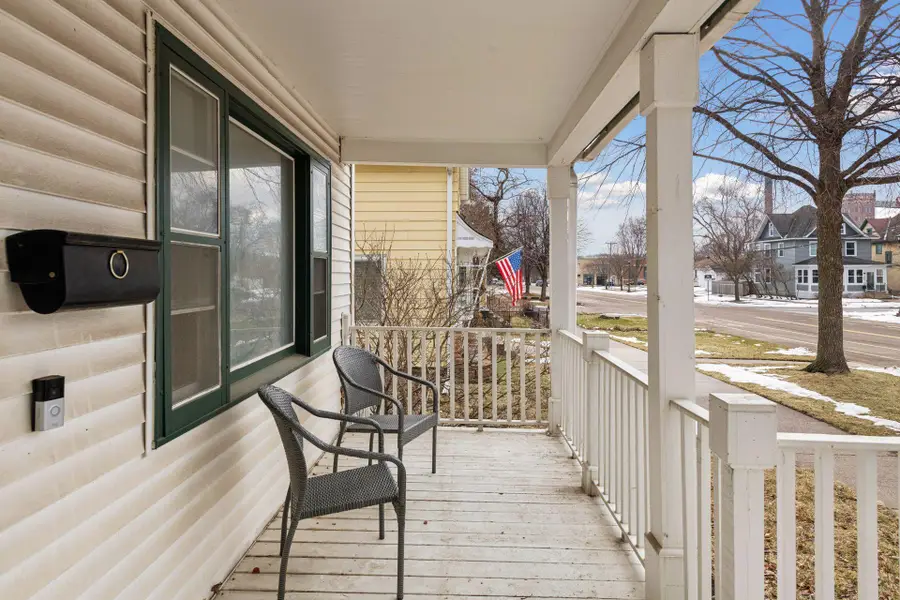 659 Jefferson Avenue, Saint Paul, MN 55102 - #3