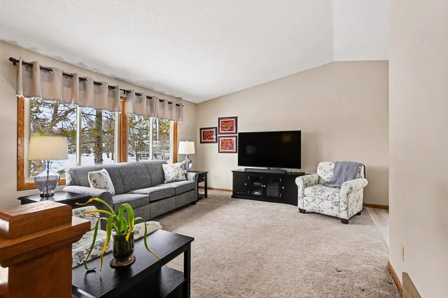 851 Sherwood Road, Saint Paul, MN 55126 - #2