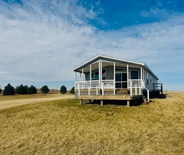 7 Robbins Drive, Tracy, MN 56175