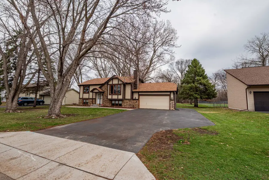 3080 Greenbrier Street, Saint Paul, MN 55117 - #2