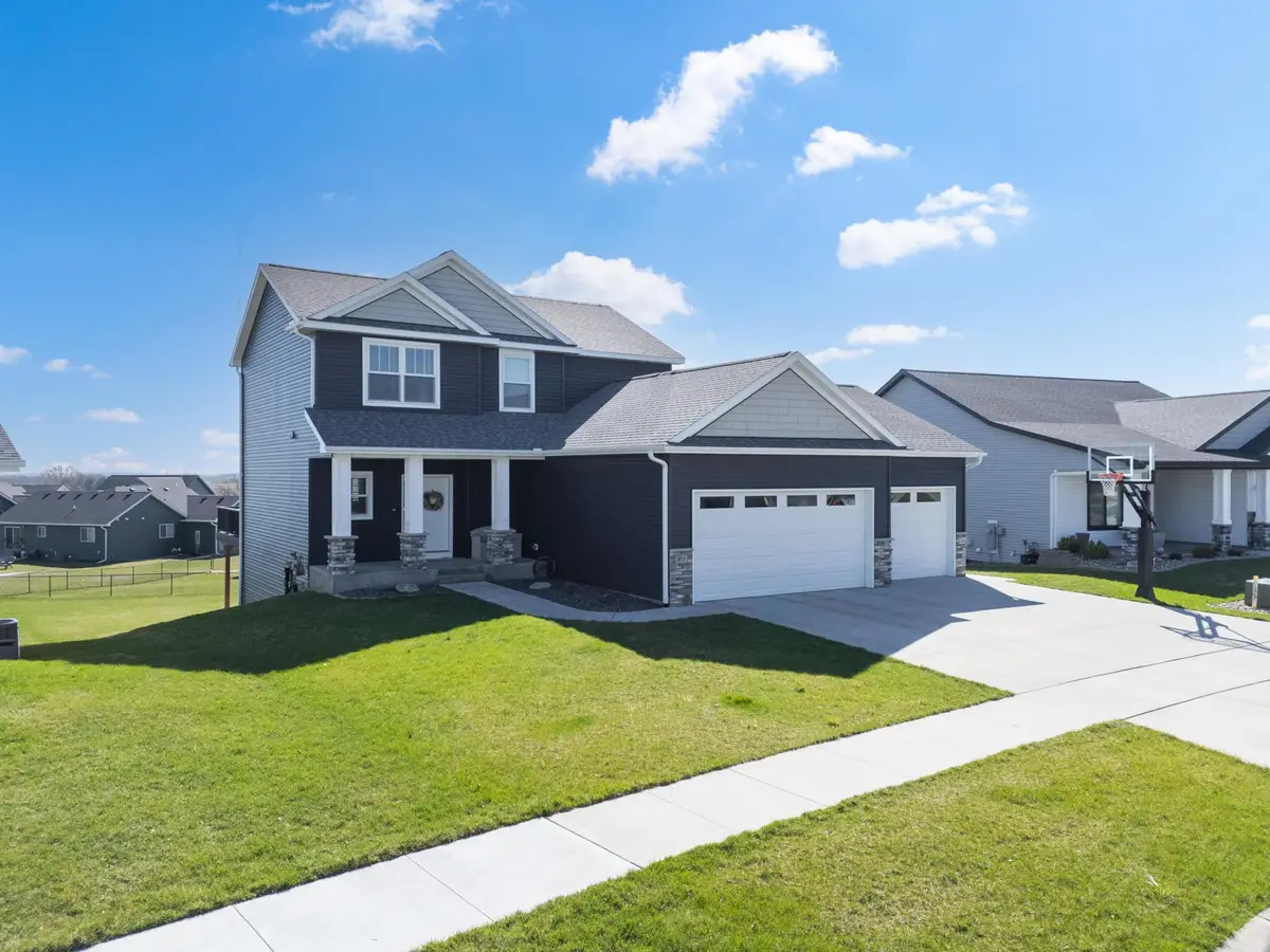 855 Towne Drive Ne, Byron, MN 55920 - #1