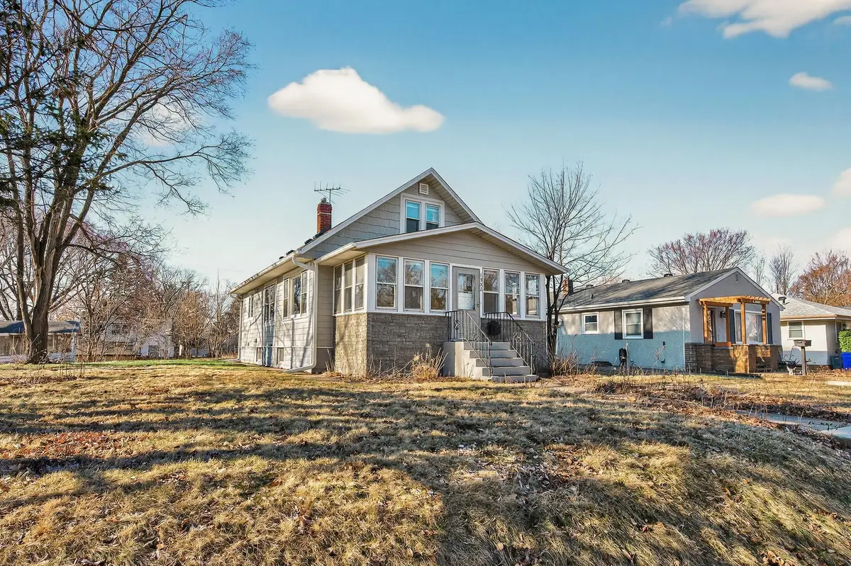 1952 Orange Avenue E, Saint Paul, MN 55119 - #1