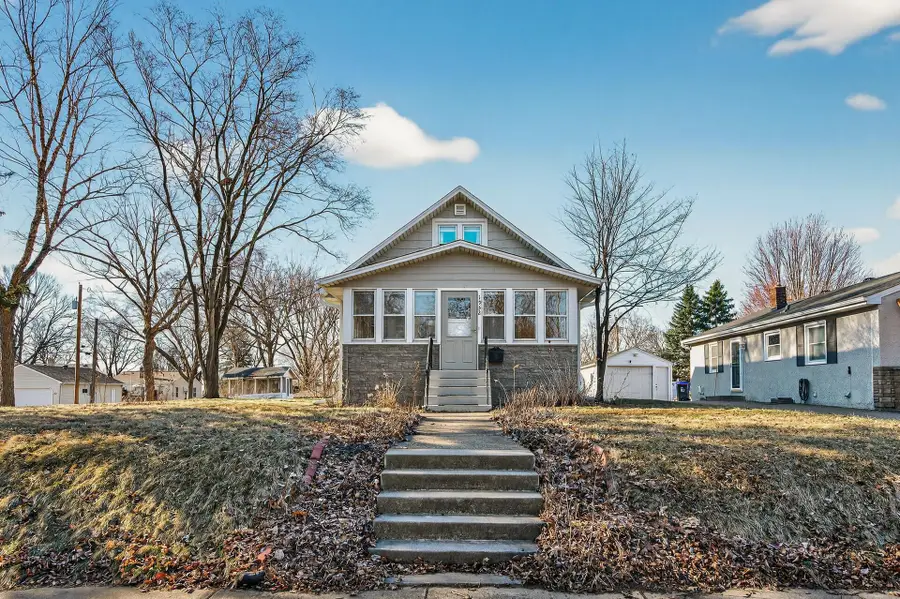 1952 Orange Avenue E, Saint Paul, MN 55119 - #2