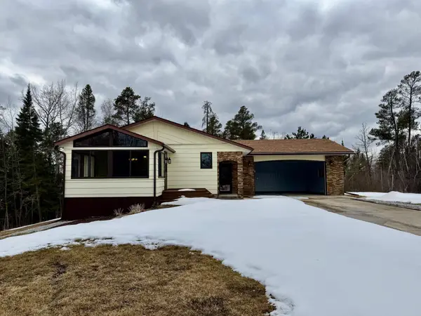 56072 350th Street, Warroad, MN 56763