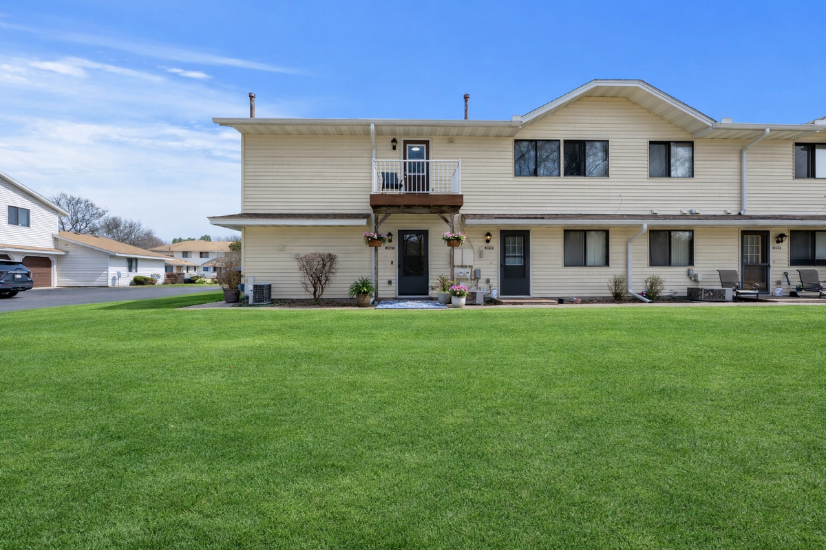 2661 Brookdale Lane, Brooklyn Park, MN 55444 - #1