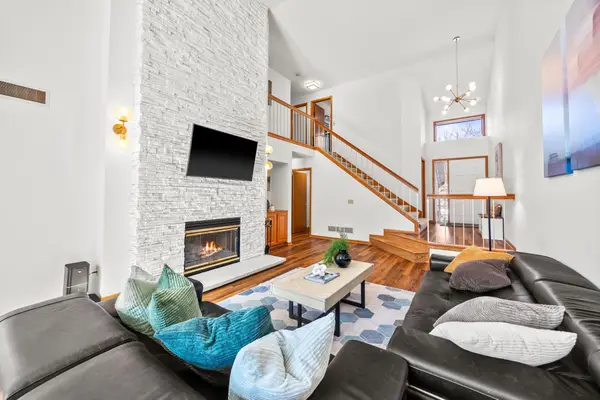 6263 Sequoia Circle, Eden Prairie, MN 55346