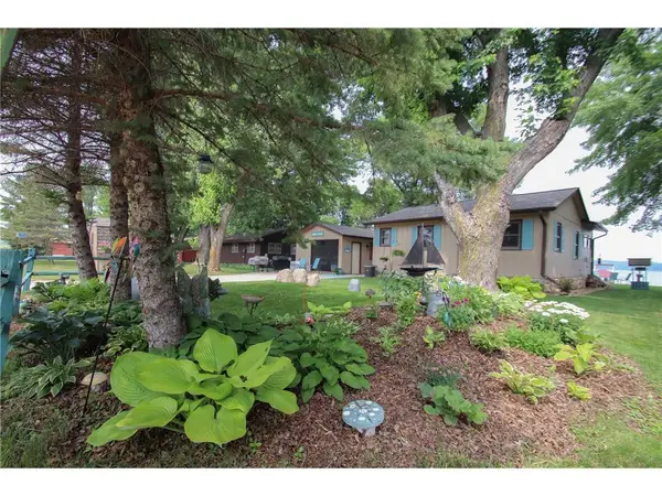 3726 Norris Avenue Nw, Annandale, MN 55302