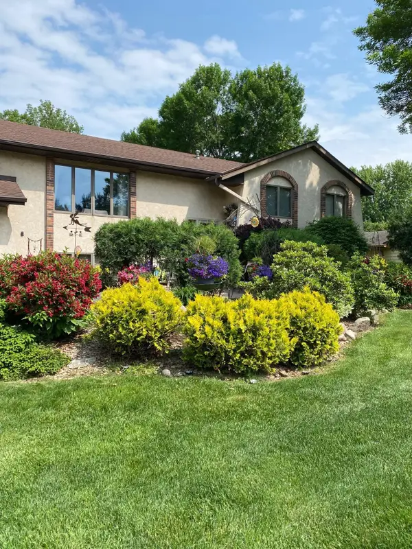 1764 Humboldt Avenue, Saint Paul, MN 55118