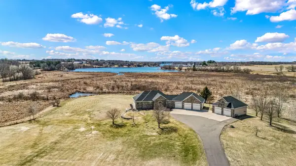 44154 Skogman Lake Road, Cambridge, MN 55008