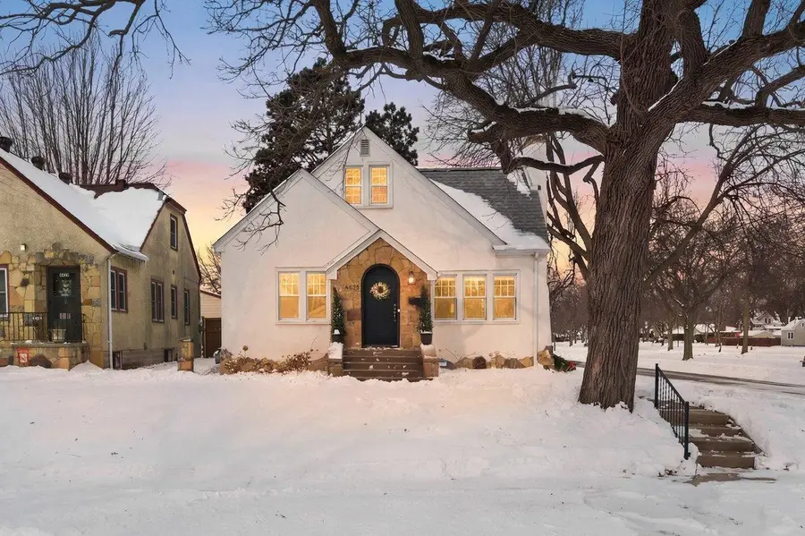 4433 Oliver Avenue N, Minneapolis, MN 55412 - #3