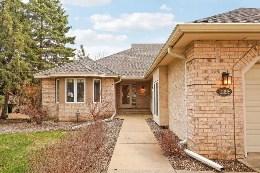 10395 Fawns Way, Eden Prairie, MN 55347 - #3