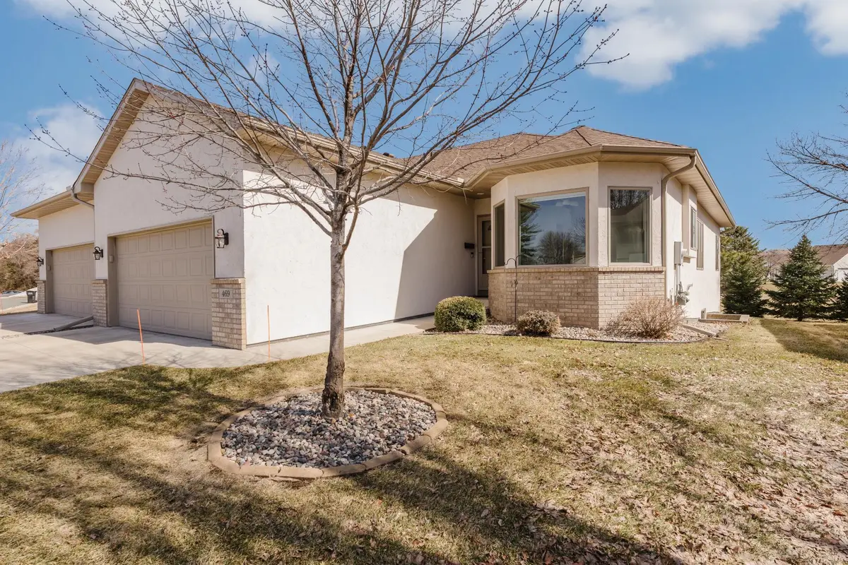 469 Roundhouse Street, Shakopee, MN 55379 - #1