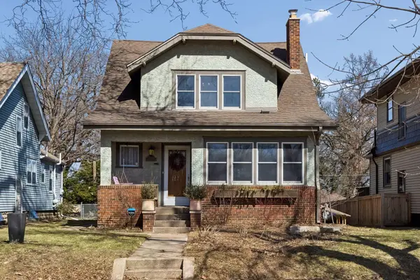 1141 Hyacinth Avenue E, Saint Paul, MN 55106