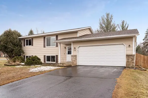 1288 129th Lane Ne, Blaine, MN 55434