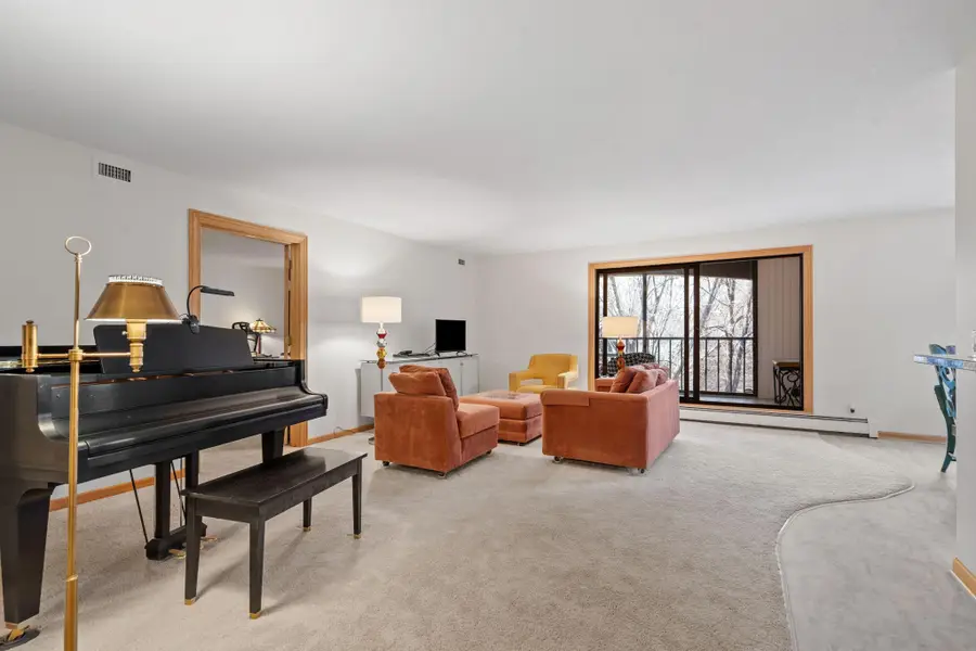 6051 Laurel Avenue #211, Minneapolis, MN 55416 - #3