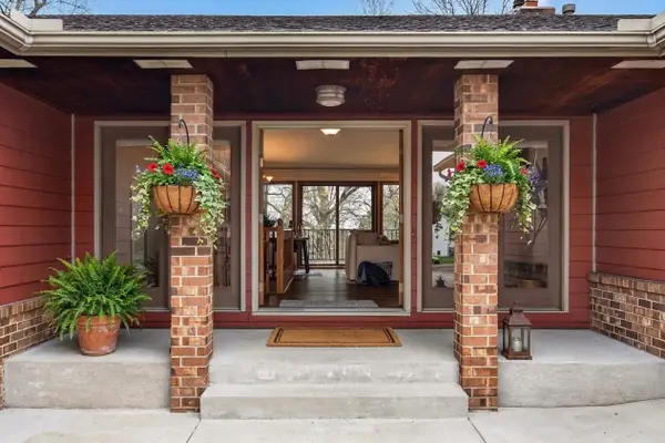 5740 Rosewood Lane N, Minneapolis, MN 55442