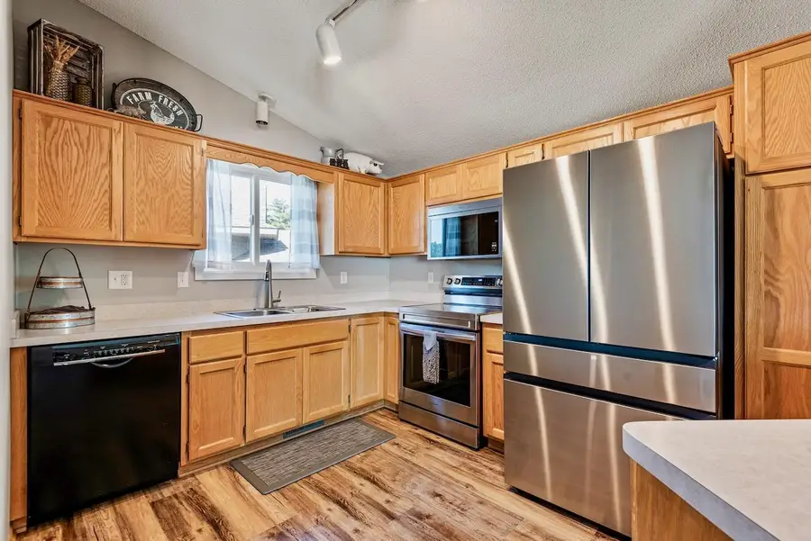 5825 Forest Boulevard Trail, Wyoming, MN 55092 - #3