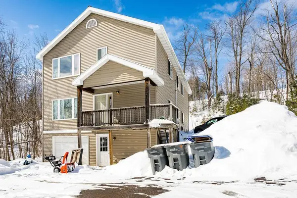 2417 Vermilion Road, Duluth, MN 55803