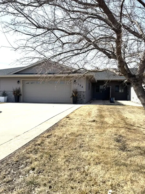 224 25th Street Se, Willmar, MN 56201