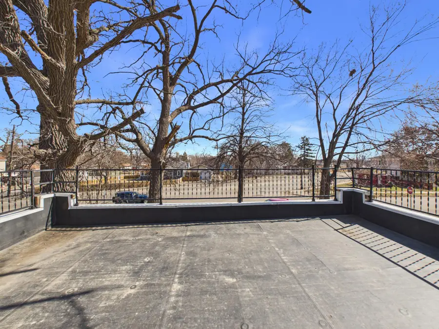 2651 Thomas Avenue N, Minneapolis, MN 55411 - #3