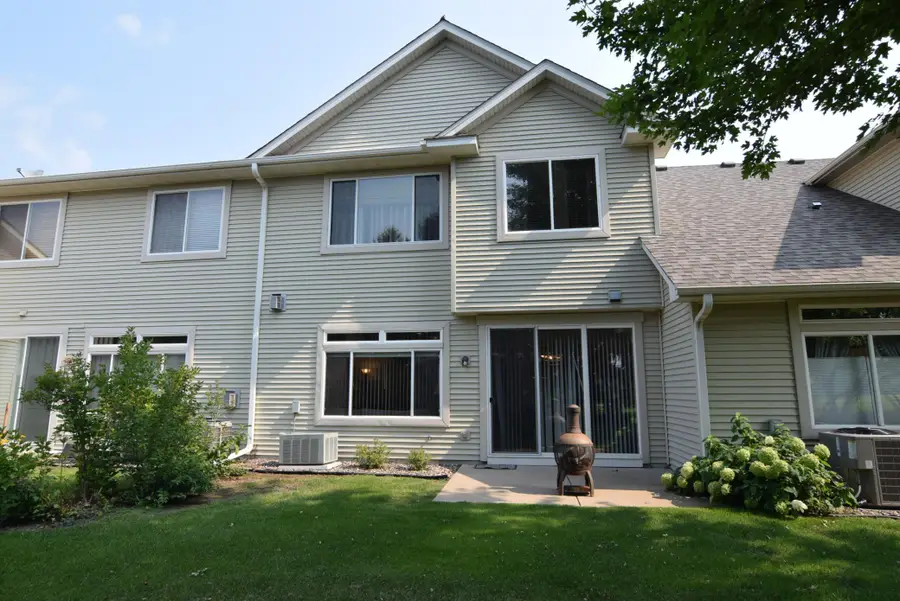 1708 Sunset Drive, Northfield, MN 55057 - #2
