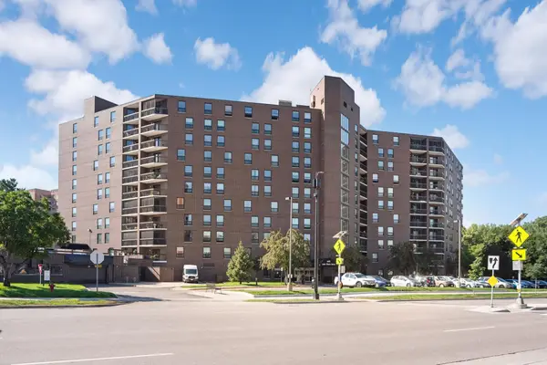 6615 Lake Shore Drive S #705, Minneapolis, MN 55423