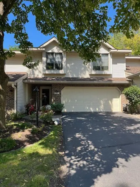 493 Sterling Street S, Saint Paul, MN 55119 - #1