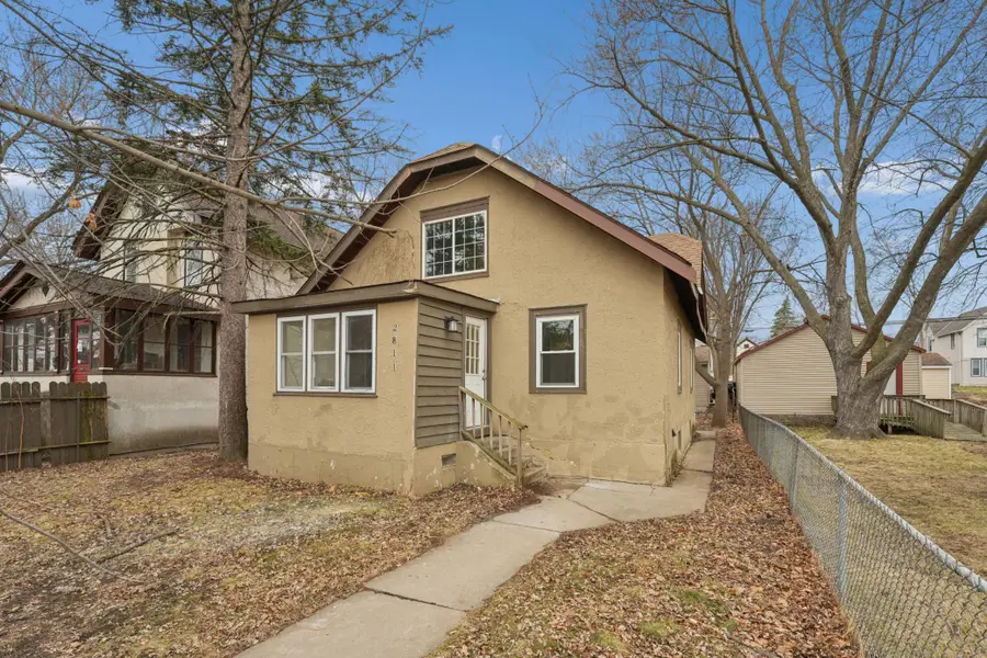 2811 Dupont Avenue N, Minneapolis, MN 55411 - #2