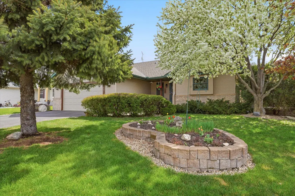 3110 Bluebell Avenue N, Minneapolis, MN 55443 - #1