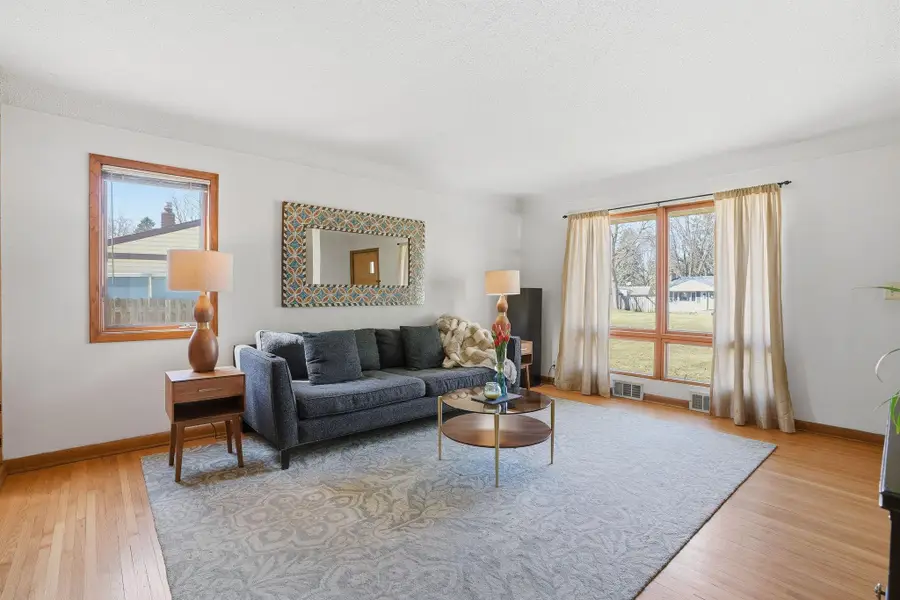 2450 Martin Way, Saint Paul, MN 55110 - #3