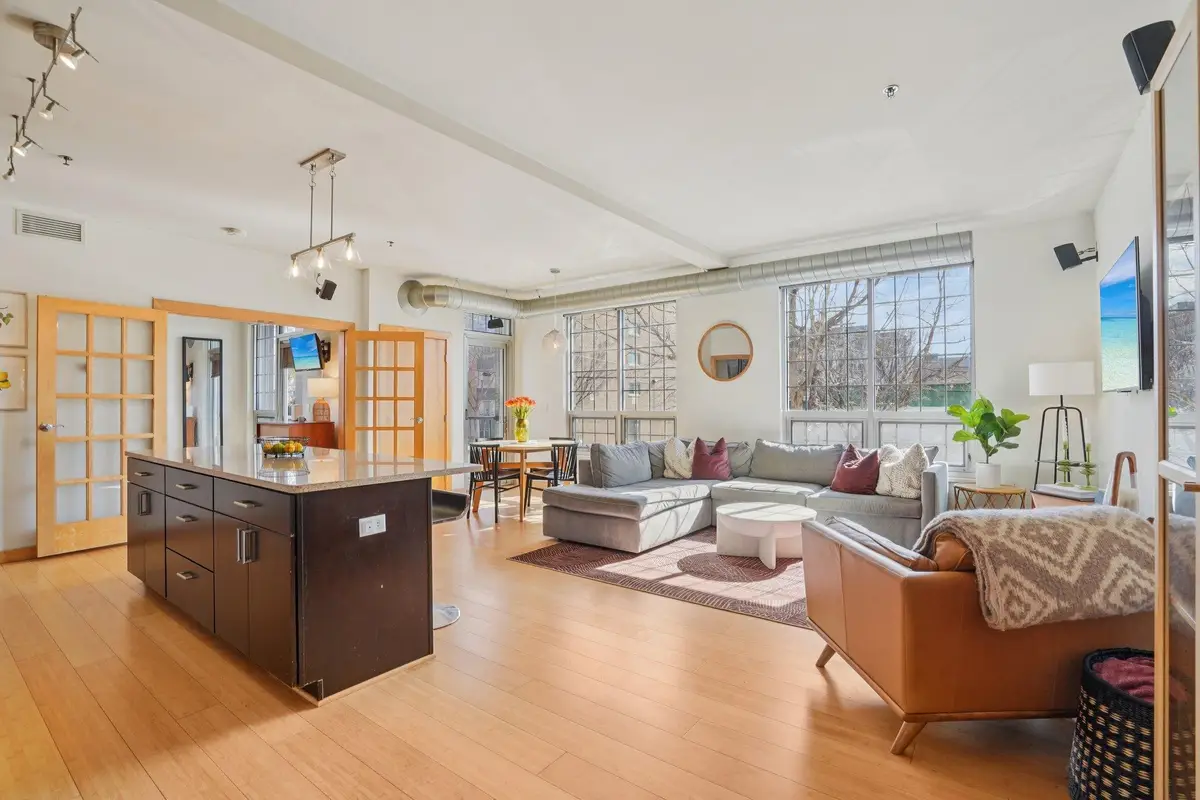 521 2nd Street Se #216, Minneapolis, MN 55414 - #1