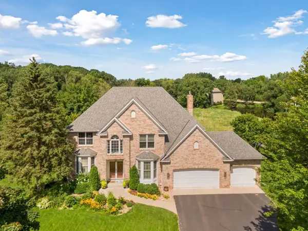 19020 31st Place N, Minneapolis, MN 55447