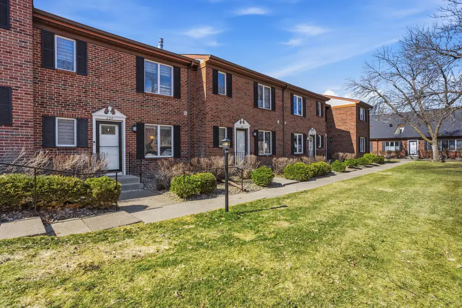 629 Maple Park Drive, Saint Paul, MN 55118 - #3