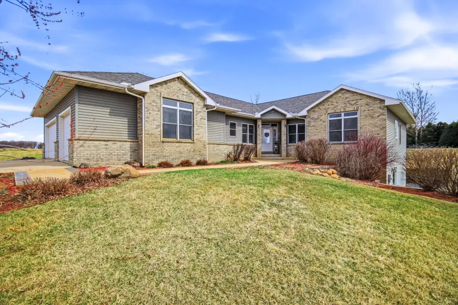 1618 27th Street Nw, Austin, MN 55912 - #2