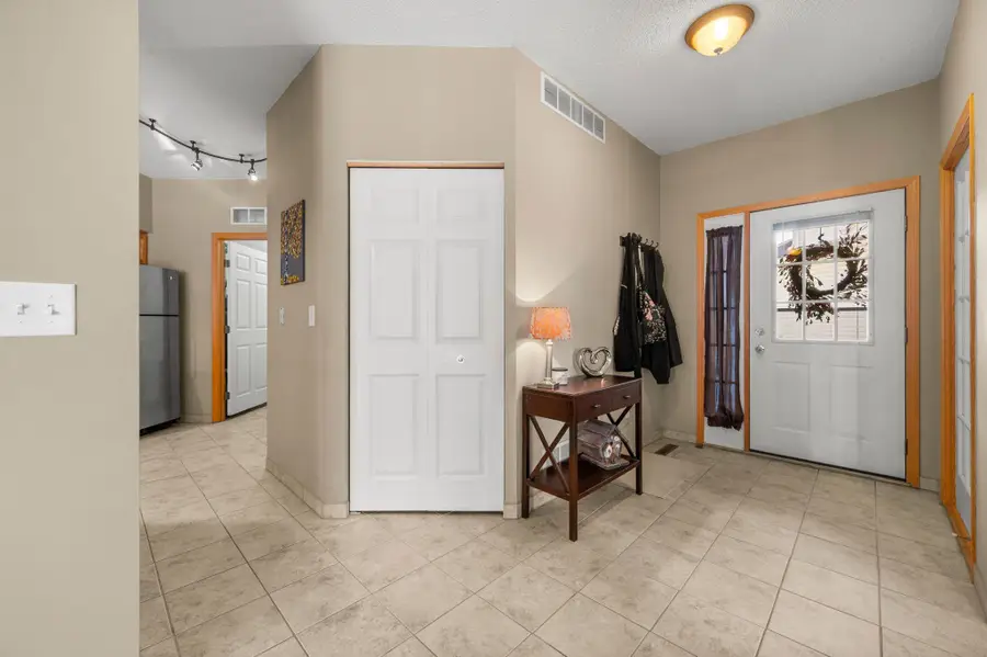 2122 Water Lilly Lane #1206, Eagan, MN 55122 - #3