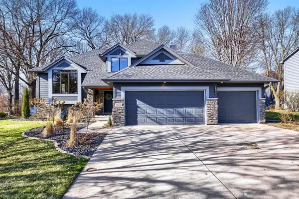 7832 18th Street N, Saint Paul, MN 55128