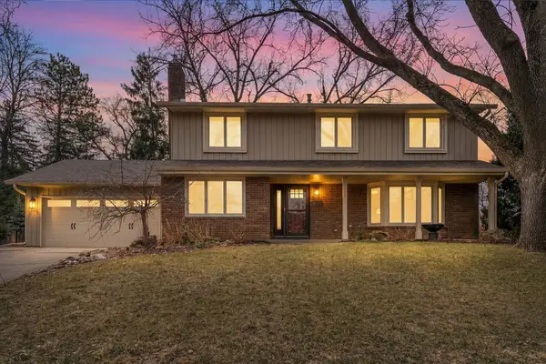 6068 Olinger Circle, Minneapolis, MN 55436