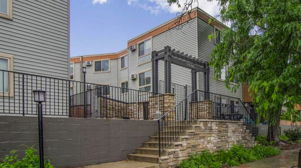 3540 Hennepin Avenue #202, Minneapolis, MN 55408