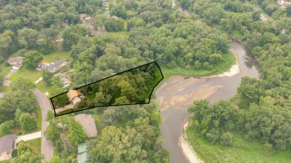 2645 Riverside Lane Ne, Rochester, MN 55906