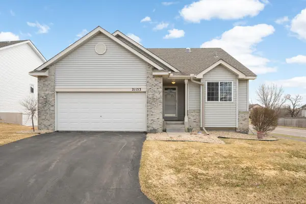 21153 Pasofino Circle N, Forest Lake, MN 55025