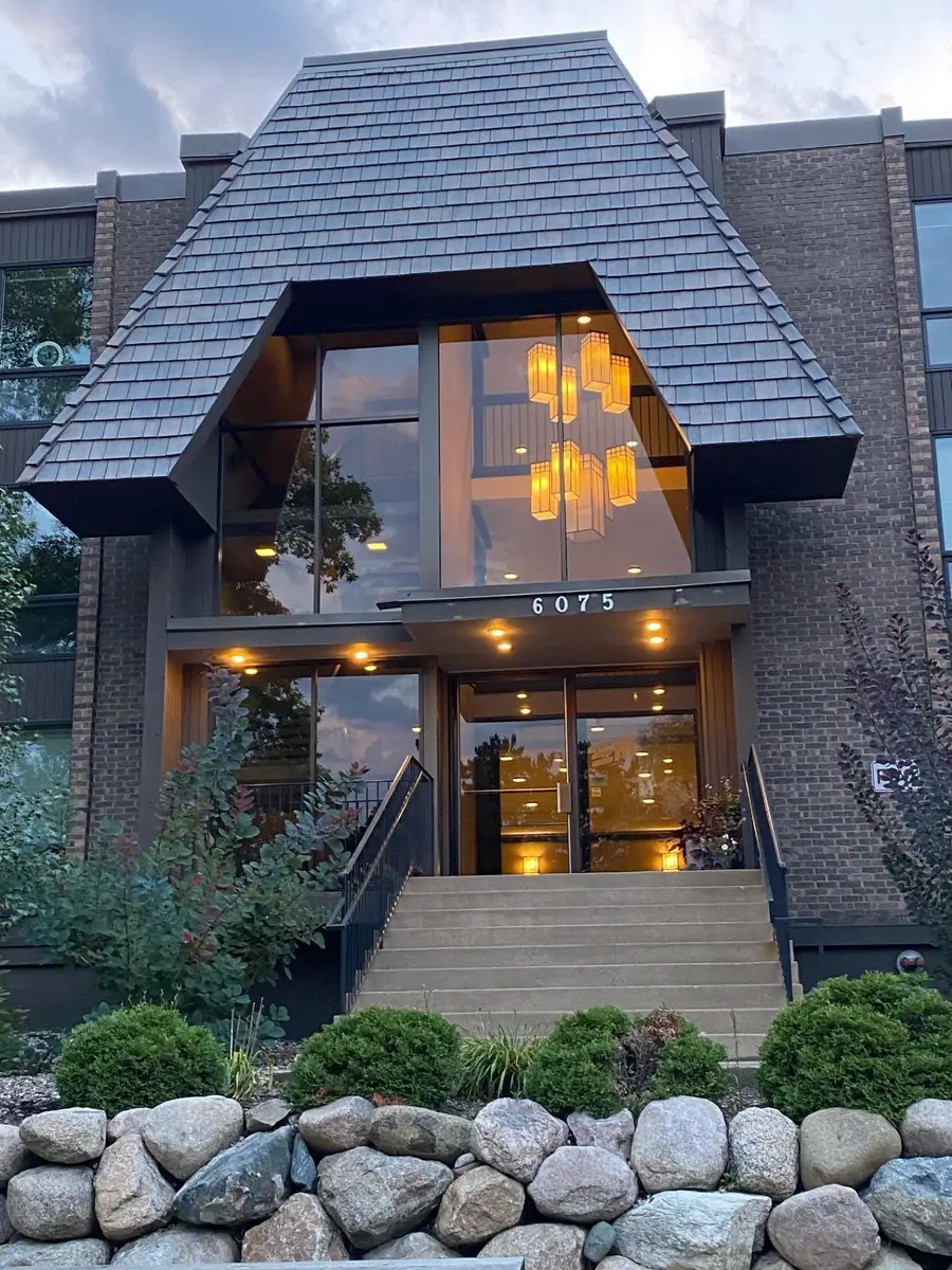 6075 Lincoln Drive #201, Saint Louis Park, MN 55436 - #3