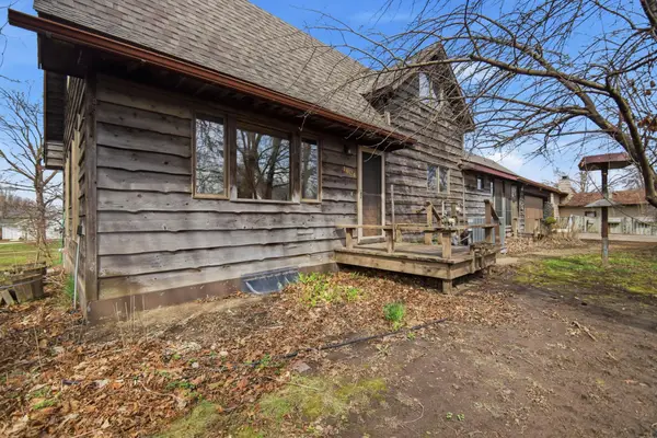 1604 N Cedar Avenue, Owatonna, MN 55060