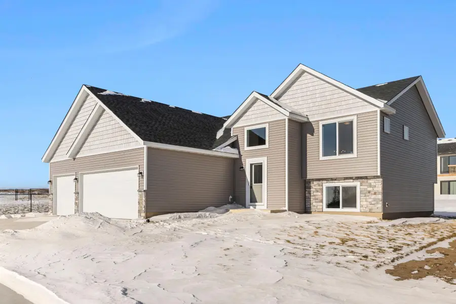 2009 Goldenray Drive, Faribault, MN 55021 - #3