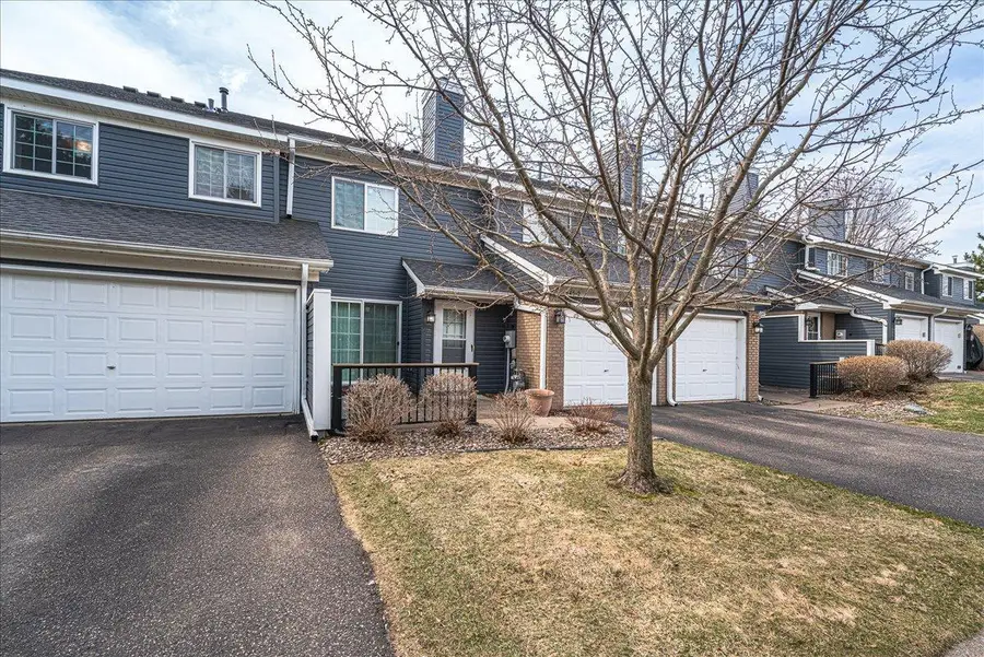 1845 Donegal Drive #2, Woodbury, MN 55125 - #2