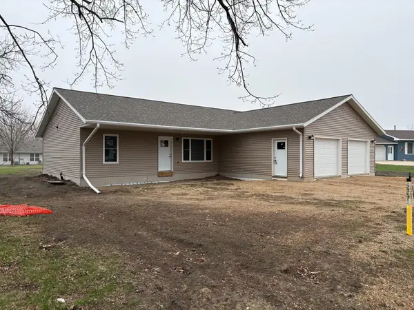 122 2nd Street E, Tracy, MN 56175