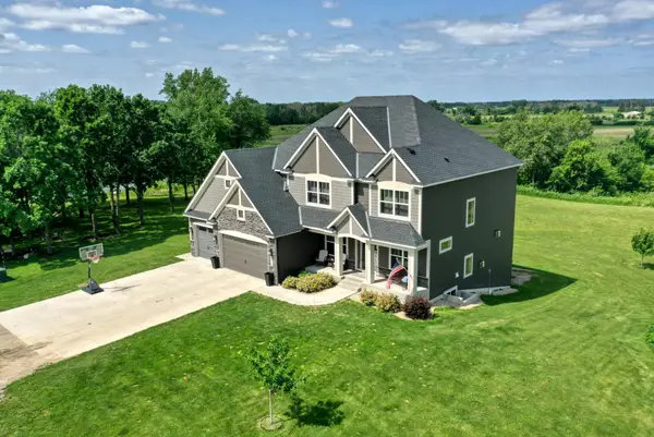 18340 Forest Road N, Forest Lake, MN 55025