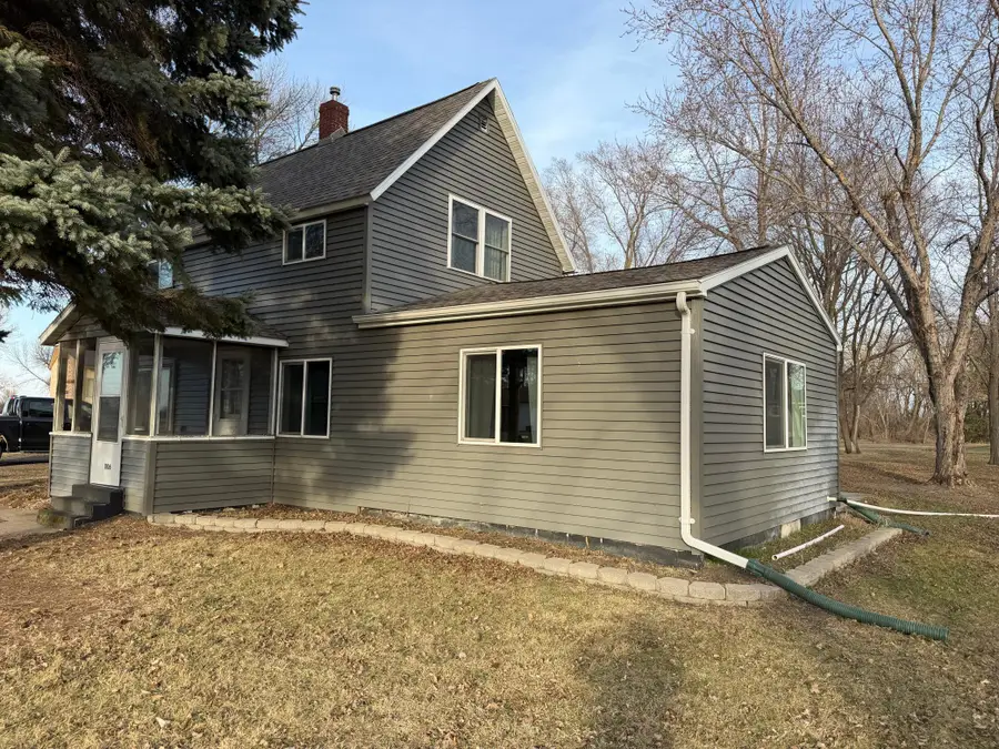 1106 13th Street N, Benson, MN 56215 - #3